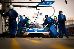 #67 Ford Chip Ganassi Racing Team UK Ford GT: Andy Priaulx, Harry Tincknell