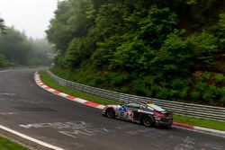 #137 Team Mathol Racing, Porsche Cayman S: Ivan Jacoma, Wolfgang Weber