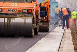 Repaving work on the Hungaroring