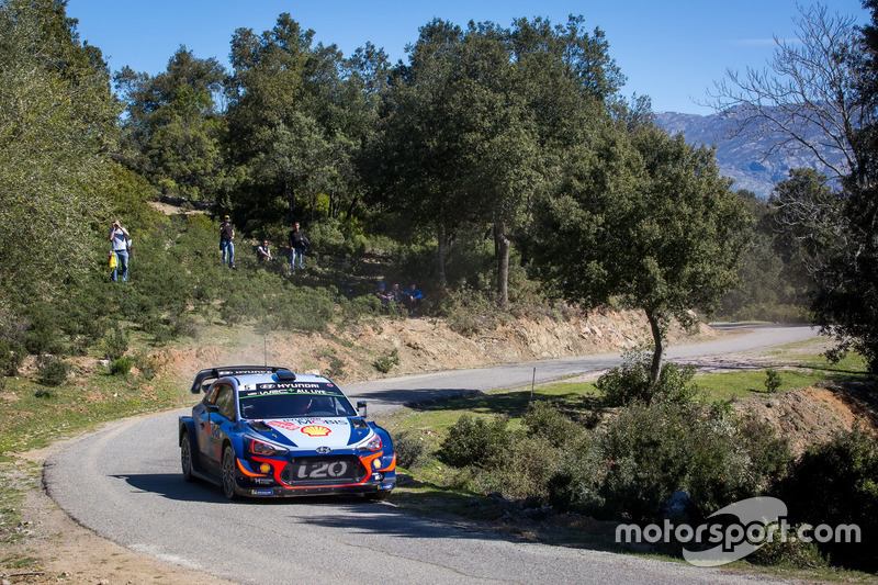 Thierry Neuville, Nicolas Gilsoul, Hyundai Motorsport Hyundai i20 Coupe WRC