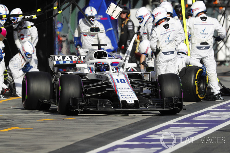 Lance Stroll, Williams FW41 Mercedes, makes a pit stop