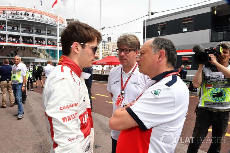 Frederic Vasseur, Sauber, Team Principal and Charles Leclerc, Sauber