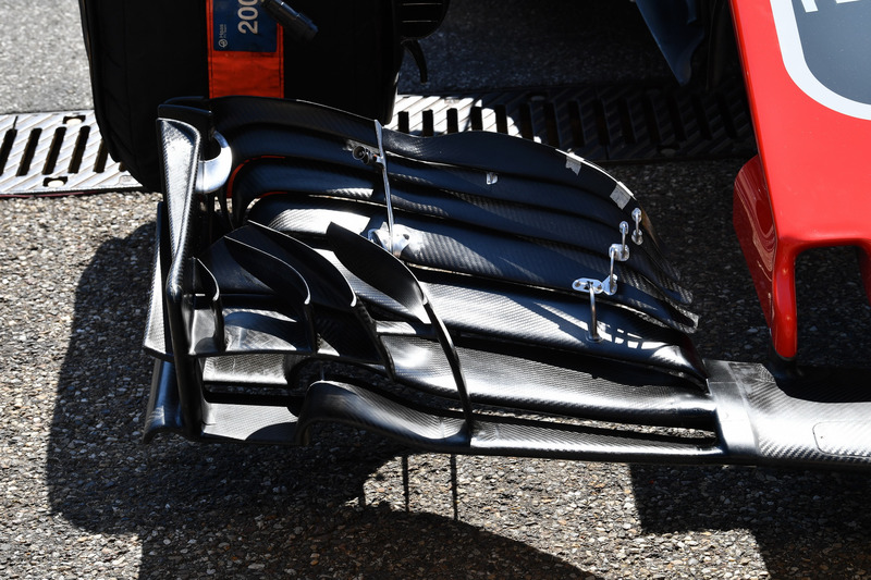 Detalle del ala frontal del Haas F1 Team VF-18