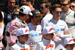 Fernando Alonso, McLaren and Stoffel Vandoorne, McLaren sur la grille