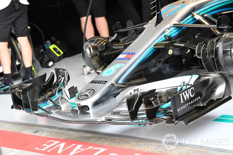 Mercedes-AMG F1 W09 nose and front wing