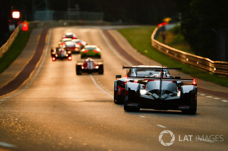 #8 Toyota Gazoo Racing Toyota TS050: Sébastien Buemi, Kazuki Nakajima, Fernando Alonso