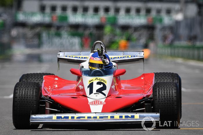 Jacques Villeneuve, drives his Fathers 1978 Canadian GP winning Ferrari 312T3