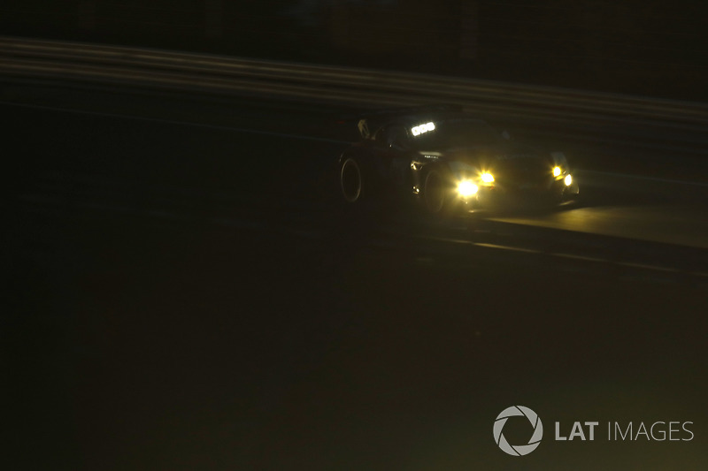 Петер Посавак, Руди Адамс, Йорг Мюллер, Алекс Ламберц, Walkenhorst Motorsport, BMW Z4 GT3 (№100)