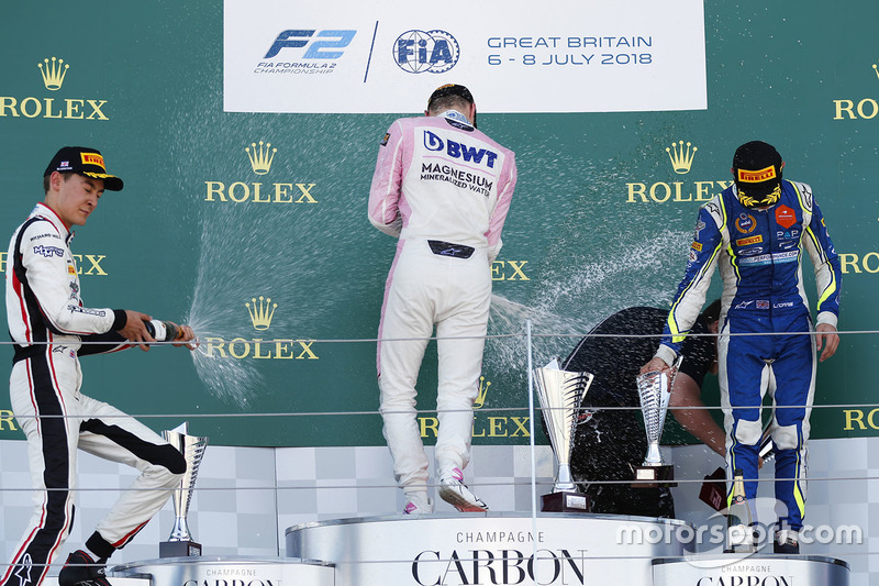 Podio: Maximilian Gunther, BWT Arden, George Russell, ART Grand Prix, Lando Norris, Carlin