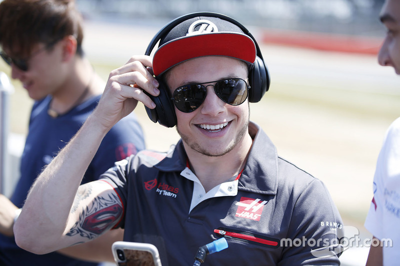 №19: Сантино Ферруччи, Dale Coyne Racing Honda (новичок серии)