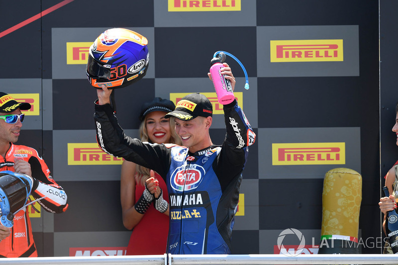 Podio: il secondo classificato Michael van der Mark, Pata Yamaha