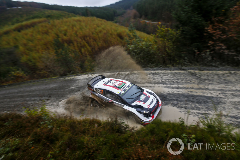 Элфин Эванс и Дэниэл Бэрритт, Ford Fiesta WRC