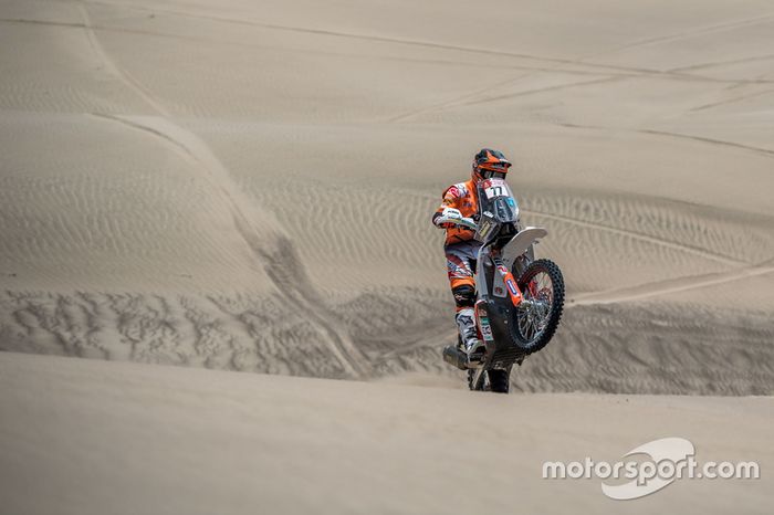 #77 KTM Racing Team: Luciano Benavides