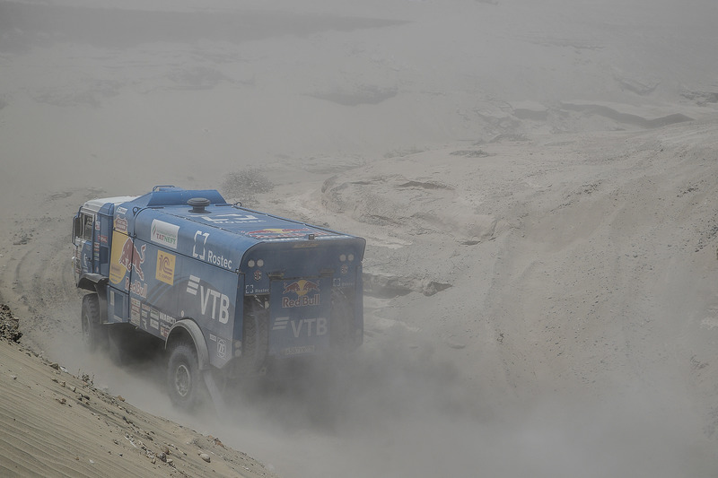 #502 Team Kamaz Master: Dmitry Sotnikov, Ruslan Akhmadeev, Ilnur Mustafin