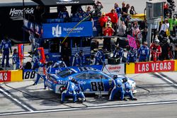 Alex Bowman, Hendrick Motorsports, Chevrolet Camaro Nationwide pit stop
