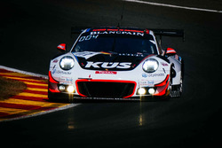 #117 KÜS Team75 Bernhard Porsche 911 GT3 R: Timo Bernhard, Earl Bamber, Laurens Vanthoor