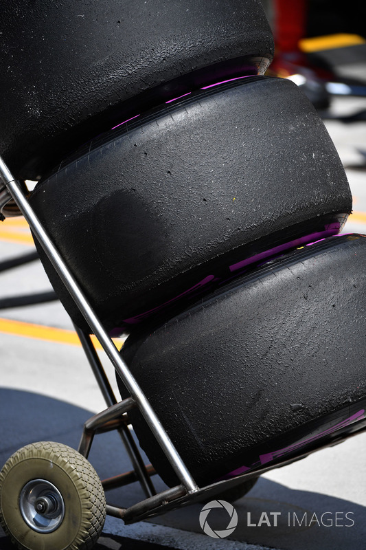 Pirelli tyres
