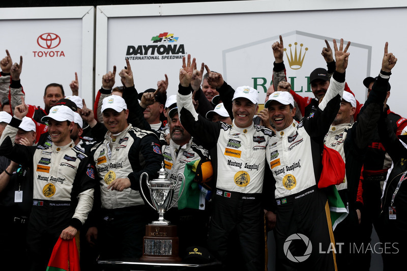 Victory lane, Winners #5 Action Express Racing Cadillac DPi: Joao Barbosa, Filipe Albuquerque, Christian Fittipaldi with the team