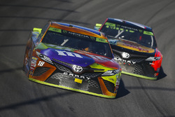 Kyle Busch, Joe Gibbs Racing Toyota and Martin Truex Jr., Furniture Row Racing Toyota