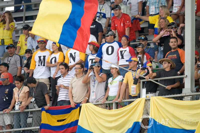 Fans of Juan Pablo Montoya, McLaren