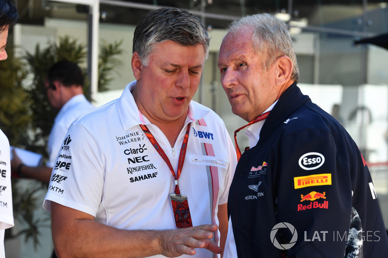 Otmar Szafnauer, Sahara Force India Formula One Team Chief Operating Officer and Dr Helmut Marko, Re