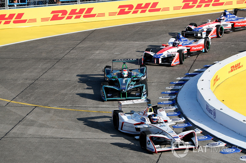 Jose Maria Lopez, Dragon Racing, Nelson Piquet Jr., Jaguar Racing, Nick Heidfeld, Mahindra Racing, Felix Rosenqvist, Mahindra Racing