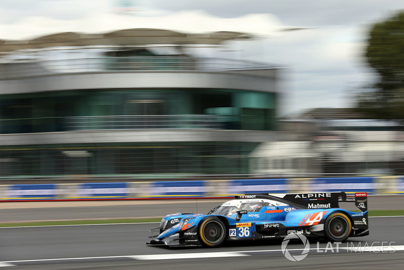 #36 Signatech Alpine Matmut Alpine A470: Nicolas Lapierre, Andre Negrao, Pierre Thiriet