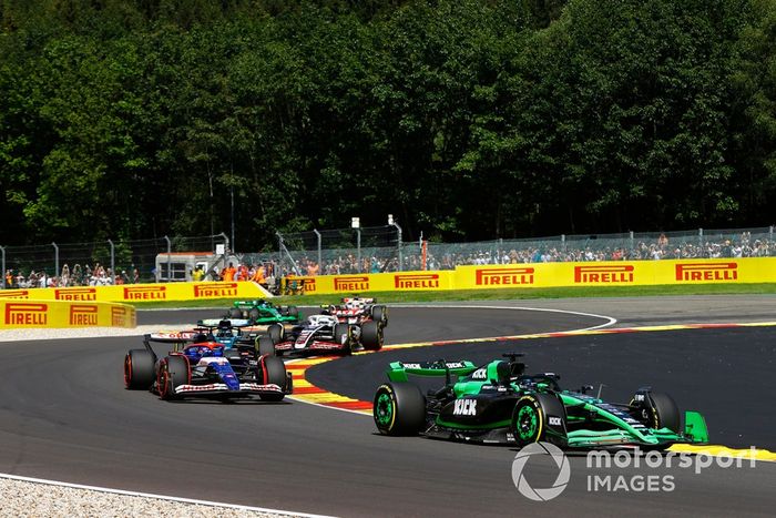 Valtteri Bottas, KICK Sauber C44, Daniel Ricciardo, RB F1 Team VCARB 01, Nico Hulkenberg, Haas VF-24