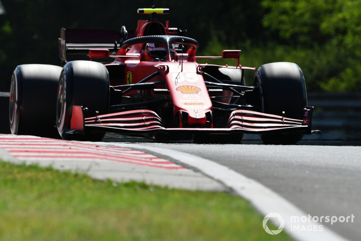 Carlos Sainz Jr, Ferrari SF21