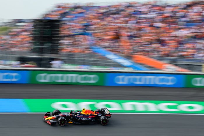 Sergio Pérez, Red Bull Racing RB18