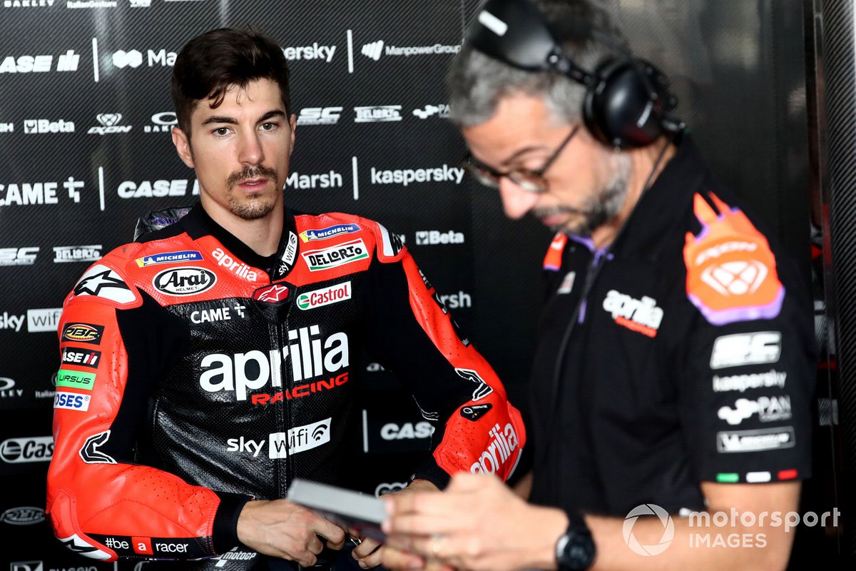 Maverick Vinales, Aprilia Racing Team