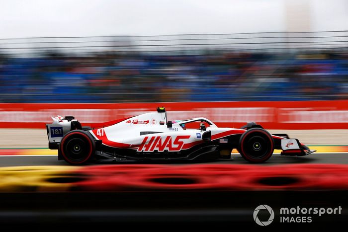 Mick Schumacher, Haas VF-22