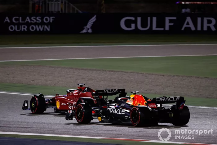 Charles Leclerc, Ferrari F1-75, Max Verstappen, Red Bull Racing RB18