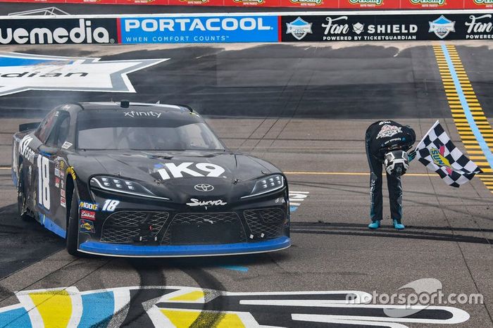 Ganador Kyle Busch, Joe Gibbs Racing, Toyota Supra Extreme Concepts/iK9