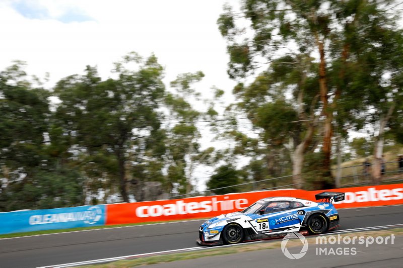#18 KCMG Nissan GT-R Nismo GT3: Alexandre Imperatori, Oliver Jarvis, Edoardo Liberati