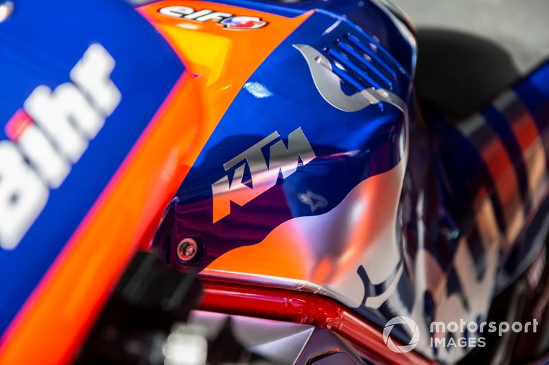 Detalles de la moto del Red Bull KTM Tech 3