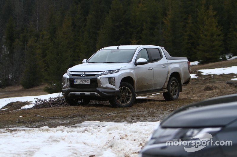 Mitsubishi L200