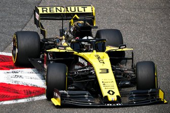 Daniel Ricciardo, Renault F1 Team R.S.19