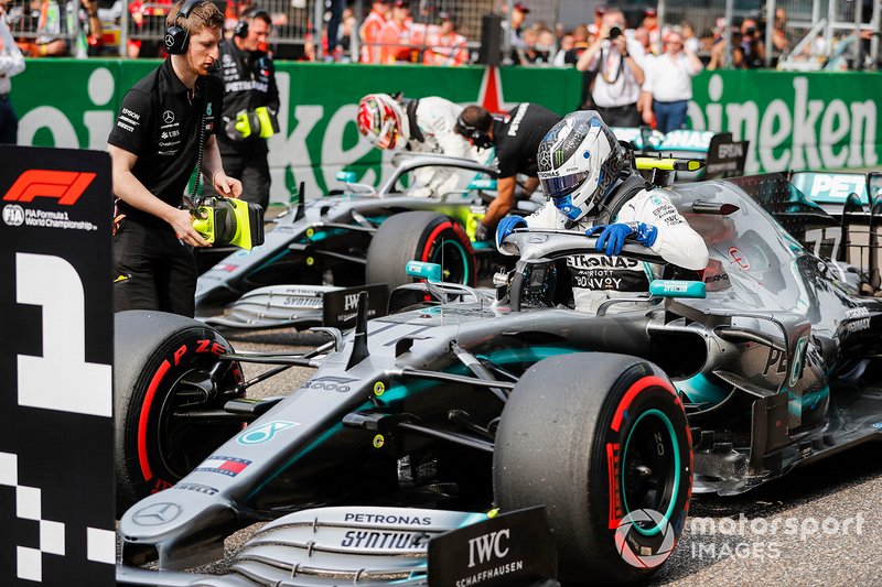 Valtteri Bottas, Mercedes AMG F1, Lewis Hamilton, Mercedes AMG F1