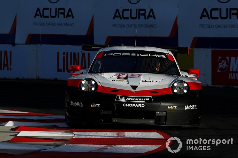 #912 Porsche GT Team Porsche 911 RSR, GTLM: Earl Bamber, Laurens Vanthoor
