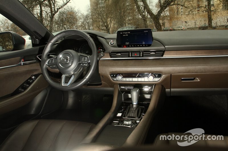 Mazda6