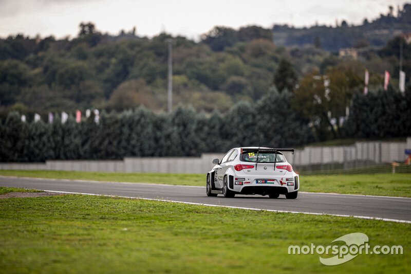 #15 HUN Alfa Romeo Giulietta TCR, Norbert Kiss, Team Hungary