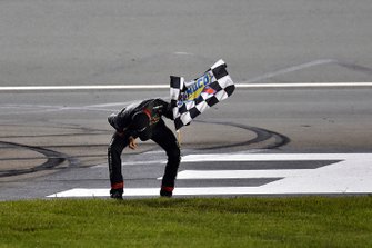 Race Winner Austin Cindric, Team Penske, Ford Mustang