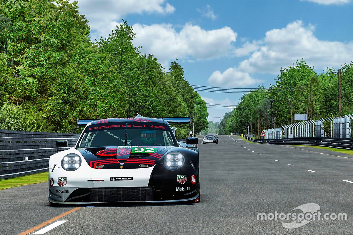 #92 Porsche Esports Team Porsche 911 RSR: Jaxon Evans, Matt Campbell, Mack Bakkum, Jeremy Bouteloup