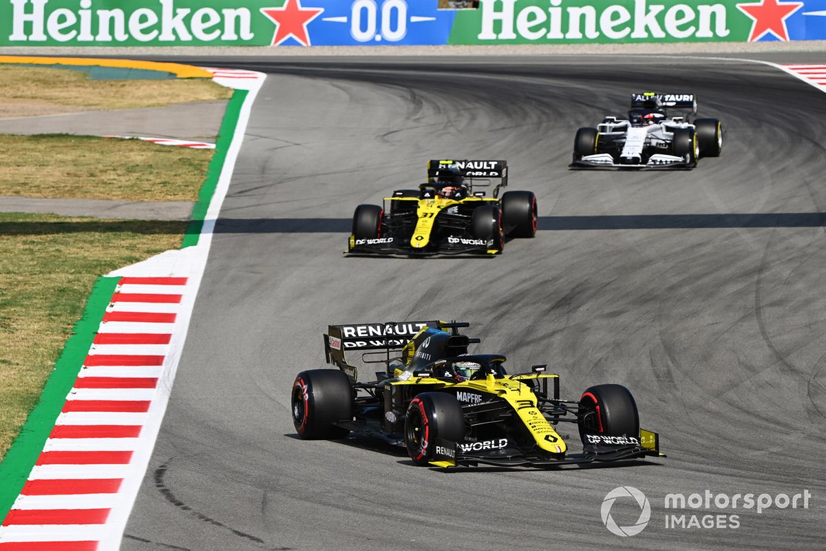 Daniel Ricciardo, Renault F1 Team R.S.20 e Esteban Ocon, Renault F1 Team R.S.20