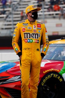 Kyle Busch, Joe Gibbs Racing, Toyota Camry M&M's