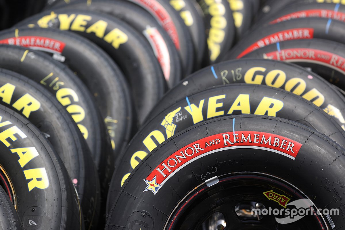 Un homenaje a los caídos en los neumáticos de la NASCAR Cup Series Coca-Cola 600