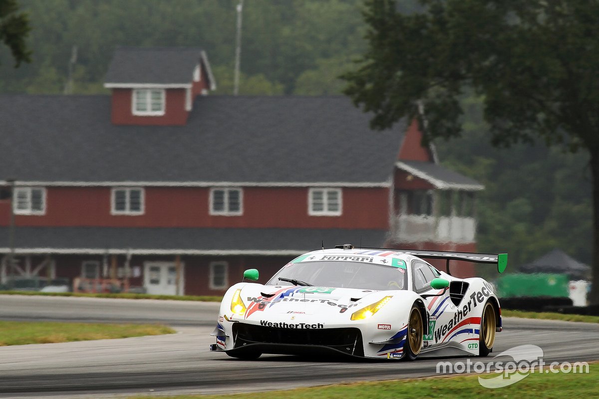 #63 Scuderia Corsa Ferrari 488 GT3, GTD: Cooper MacNeil, Toni Vilander