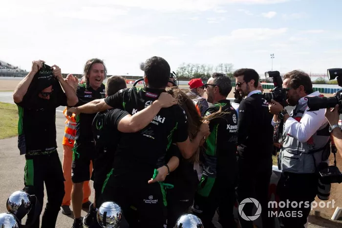 Jonathan Rea, Kawasaki Racing Team's team celebrates his 5th world title