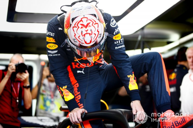 Max Verstappen, Red Bull Racing, climbs into his car